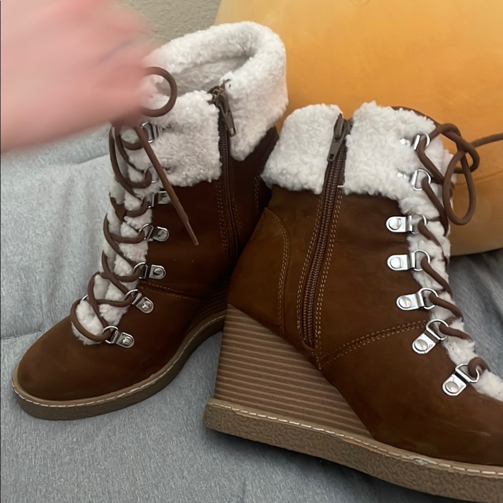 Women's Brown Shearling-Lined Wedge Boots